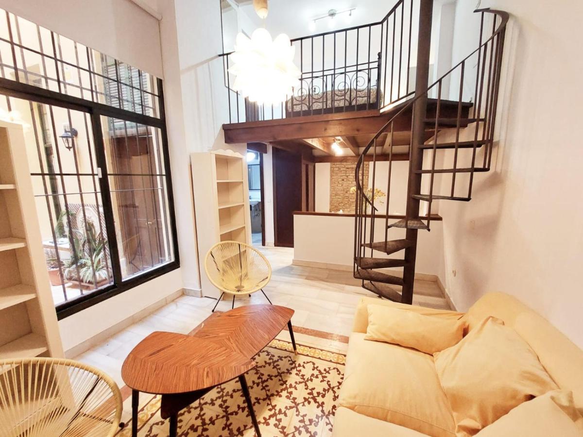 Dona Elvira Alvarez Apartamento